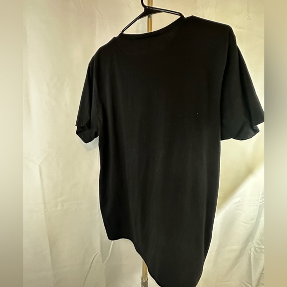 Believe in Santa 🧑‍🎄 t-shirt from Old Navy. Size Large. Great graphic. - Picture 5 of 5